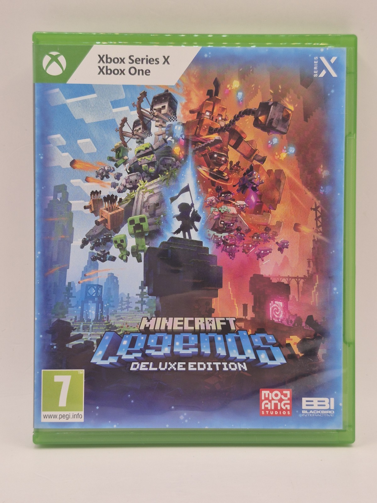 Minecraft Legends - Deluxe Edition (Xbox Series X / Xbox One)