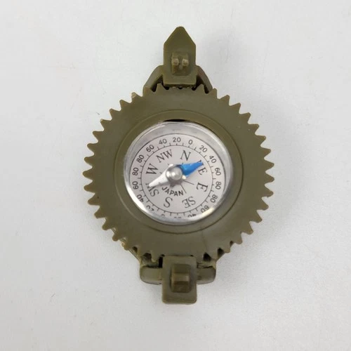 Vintage 1974 1973 Hasbro GI Joe 7495 AT Training Center Green Plastic Compass