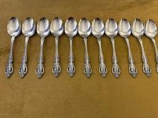 Lot of (11) Oval Soup Spoons Oneida RENOIR-PEMBROOKE Stainless - Excellent Condi