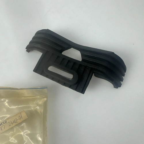 Yamaha XV 750 SE 5G5 tank rubber damper tank rubber absorber pad G4626 - Picture 10 of 10