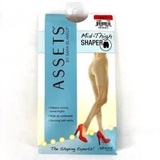 Assets By Sara Blakely By Spanx Size 1 Mid Thigh Shaper Nude
