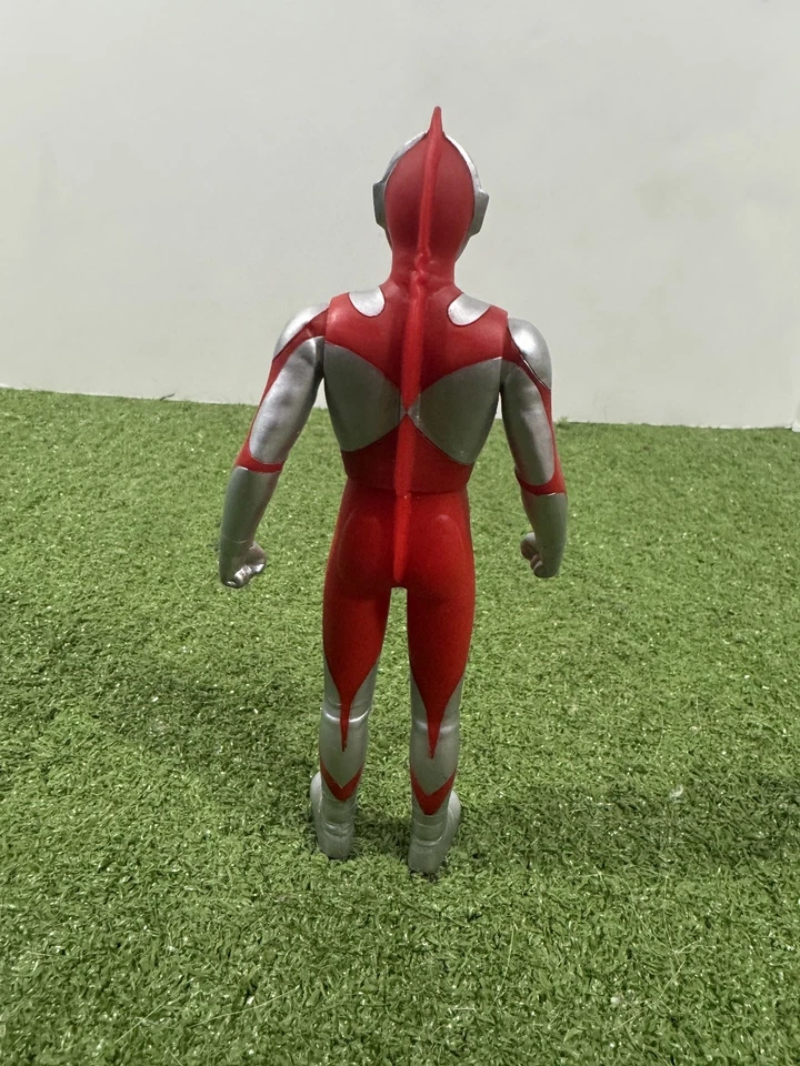Figura de acción Bandai Ultraman 8 pulgadas rojo plata héroe Tokusatsu juguete de colección 2001 Foto 4 de 4