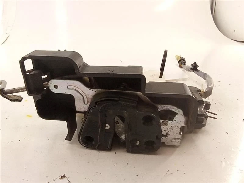 Actuador de bloqueo de puerta delantera derecha pasajero Kia Sedona 2014 probado por fabricante original Foto 2 de 4