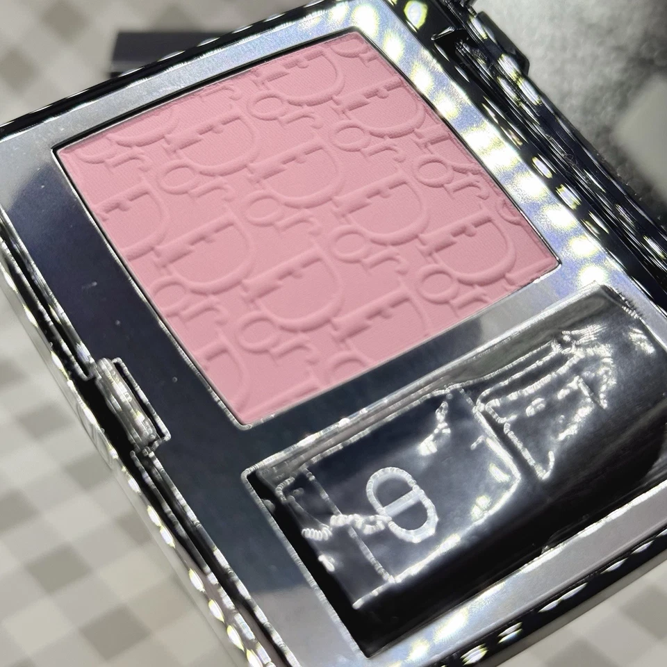 DIOR Rouge Blush 271 Pinkmania Limited Edition ••NEW IN BOX••🎁 - Image 3 of 4