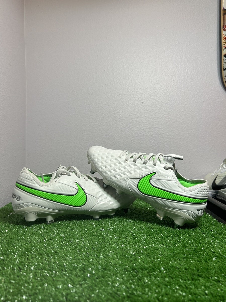ナイキ レジェンド8エリートSGーPRO 【公式通販】