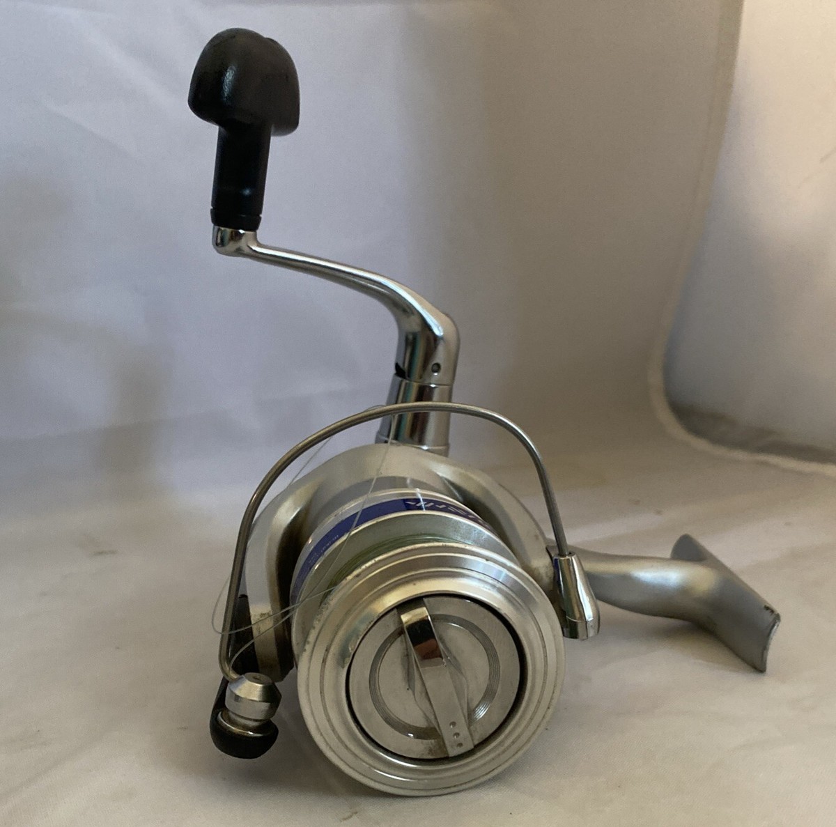 Daiwa Samurai Spinning Fishing Reel 2500B Silver Blue R/L Handed