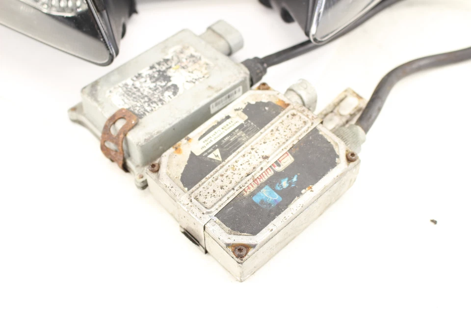 2007 Yamaha Yzf R6 Oem Front Headlight Head Light Lamp READ 2c0-84303-00-00 - Imagem 3 de 4