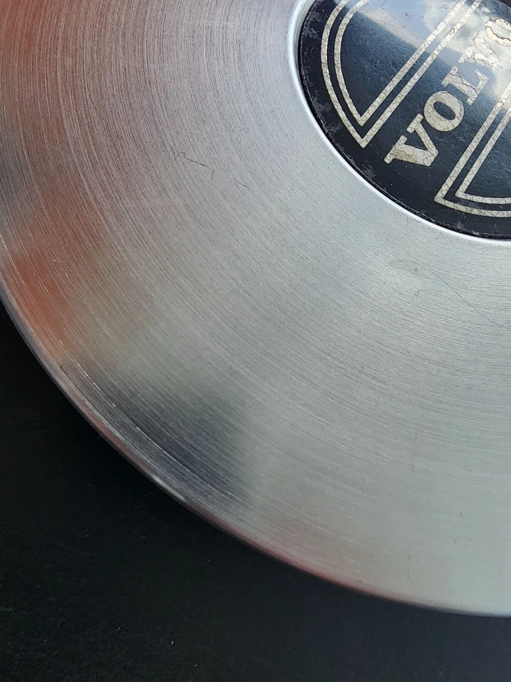 1985-1990 Volvo 740 760 tampa central 9 5/8" diâmetro 70156 - Imagem 2 de 4