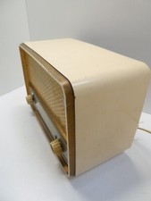 VINTAGE FLEETWOOD OFF WHITE CREAM BAKELITE ART DECO MANTLE VALVE RADIO