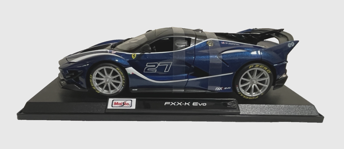 Ferrari FXX-K EVO-Maisto Diecast Special Edition 1:18 Scale Boxed