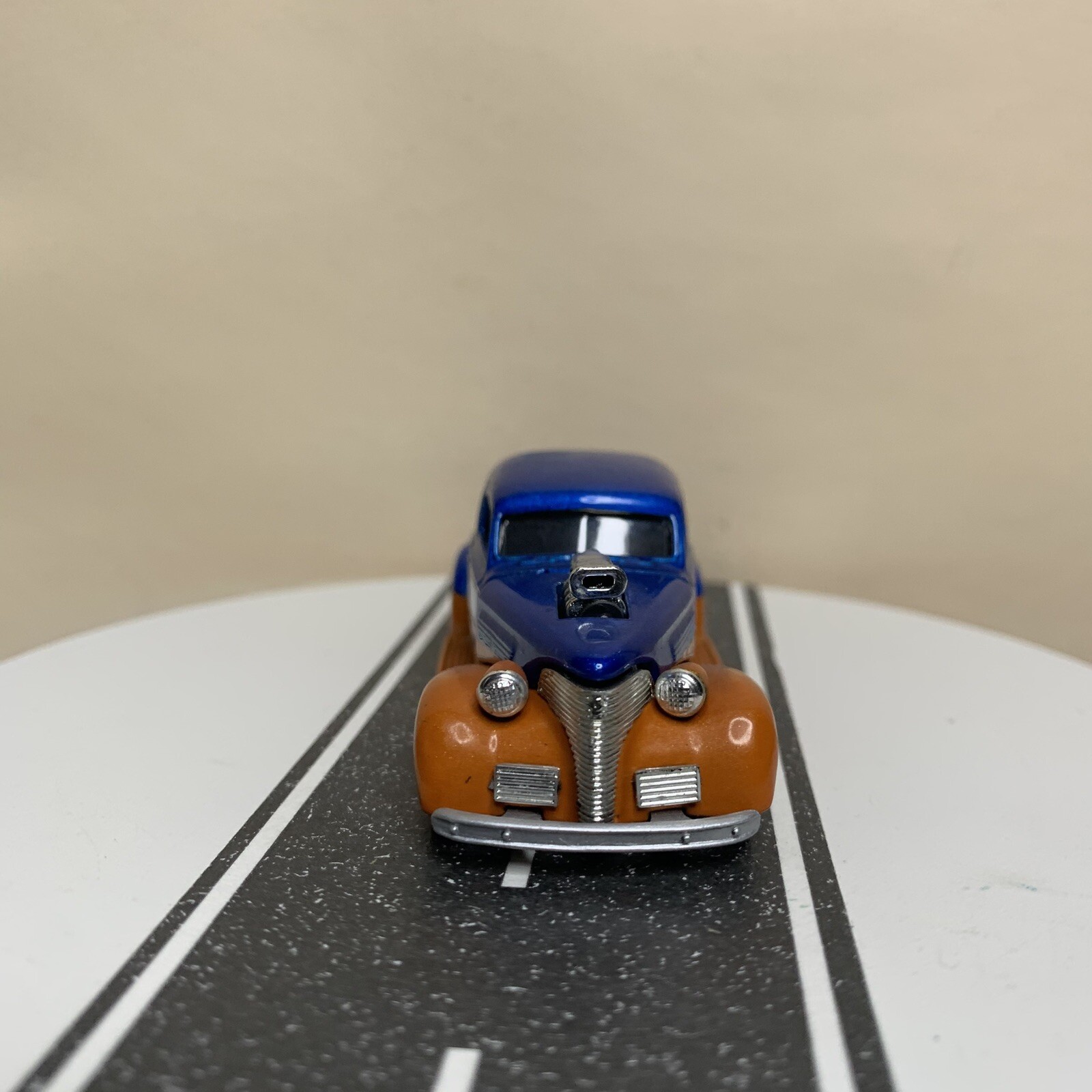 Picture 5 of 12