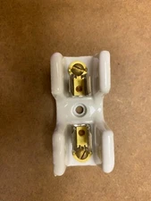 Bussman Fuse Holder Block P/N 3845 New 5 AMP 600V