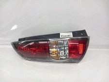 Feu arrière Daihatsu SIRION