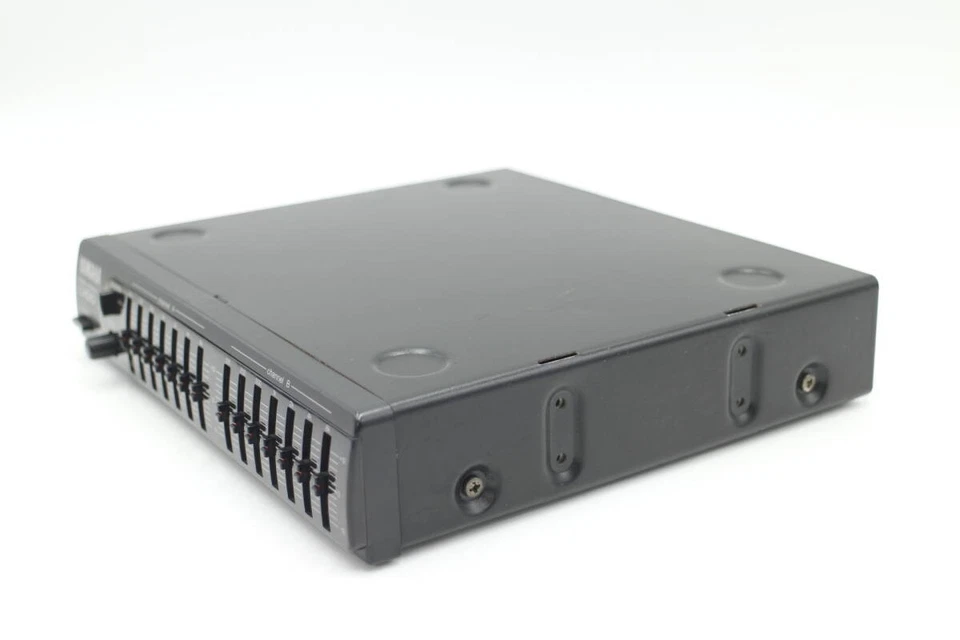 Vintage Yamaha Q100 Stereo Graphic Equalizer Japan Retro Tested - Image 3 of 4