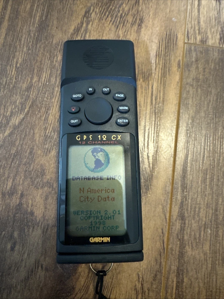 Garmin GPS 12CX Handheld Personal Navigator ~ 12 Channel Hiking Mapping Trekking - Image 2 of 4