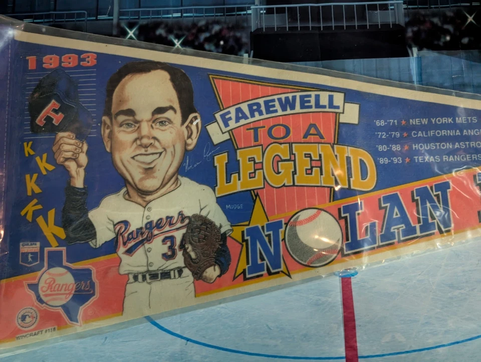MLB Texas Rangers Nolan Ryan Farewell Legend Wincraft banderín y taza de coleccionista Foto 2 de 4