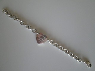 TIFFANY & CO. STERLING SILVER HEART BRACELET