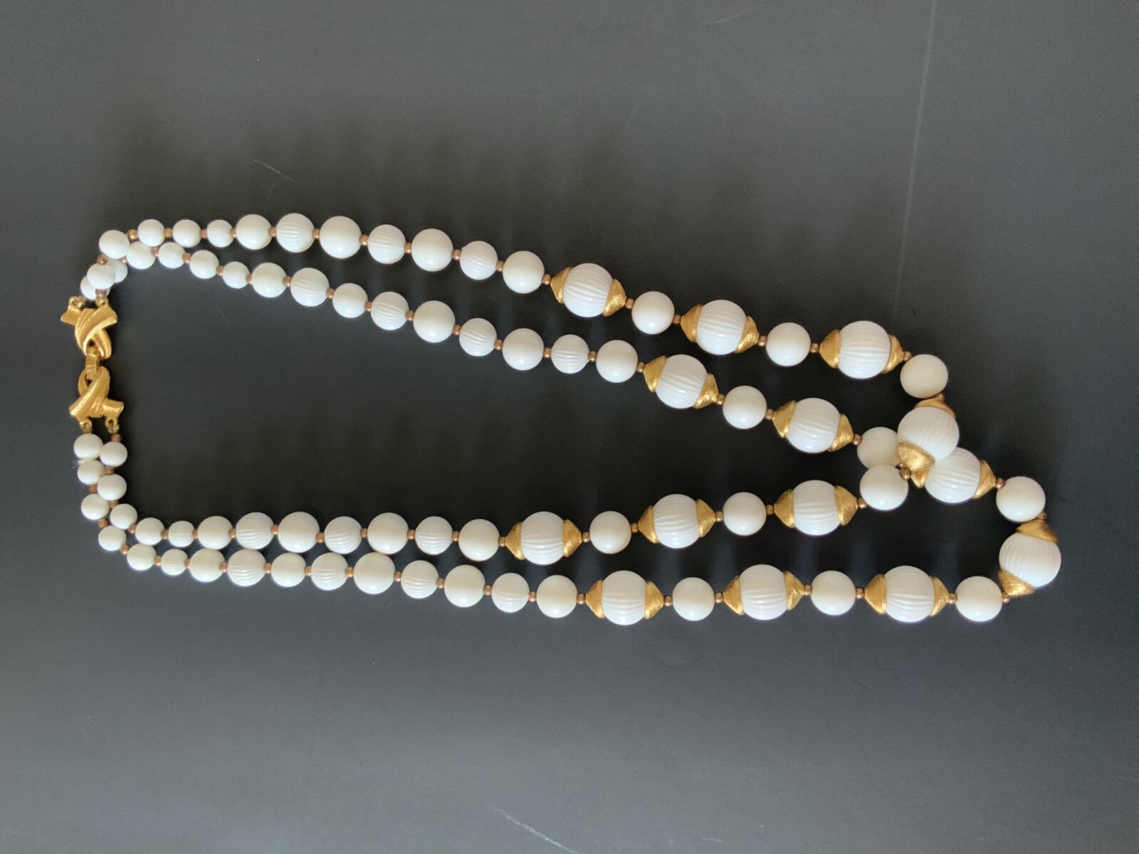Metal Beaded Ceramics Choker in Antique Brown