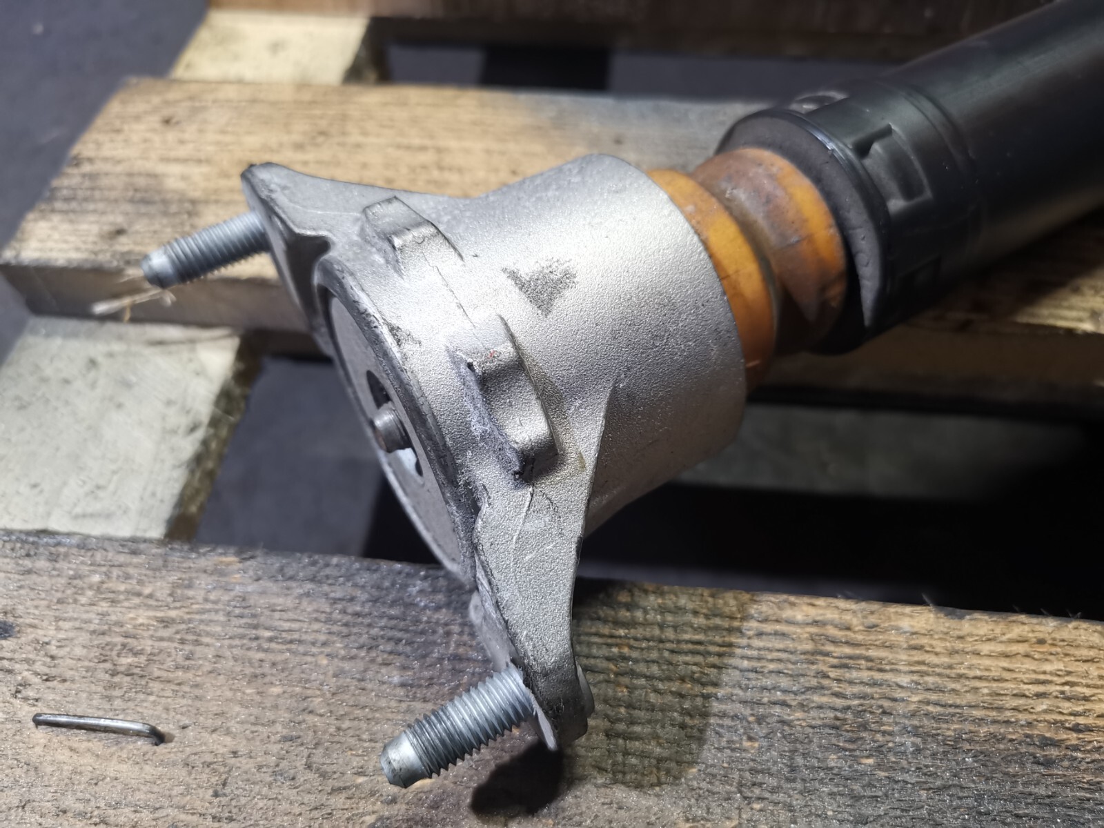 MercedesBenz AClass W176 CLA C117 X117 Nearside Rear Shock Absorber