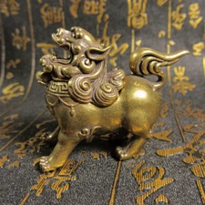 Chinese Pure Bronze Brass Fengshui Lion Beast Animal Incense Burner Censer