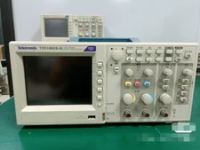 1PC Tektronix TDS1002B-SC Digital Storage Oscilloscope//