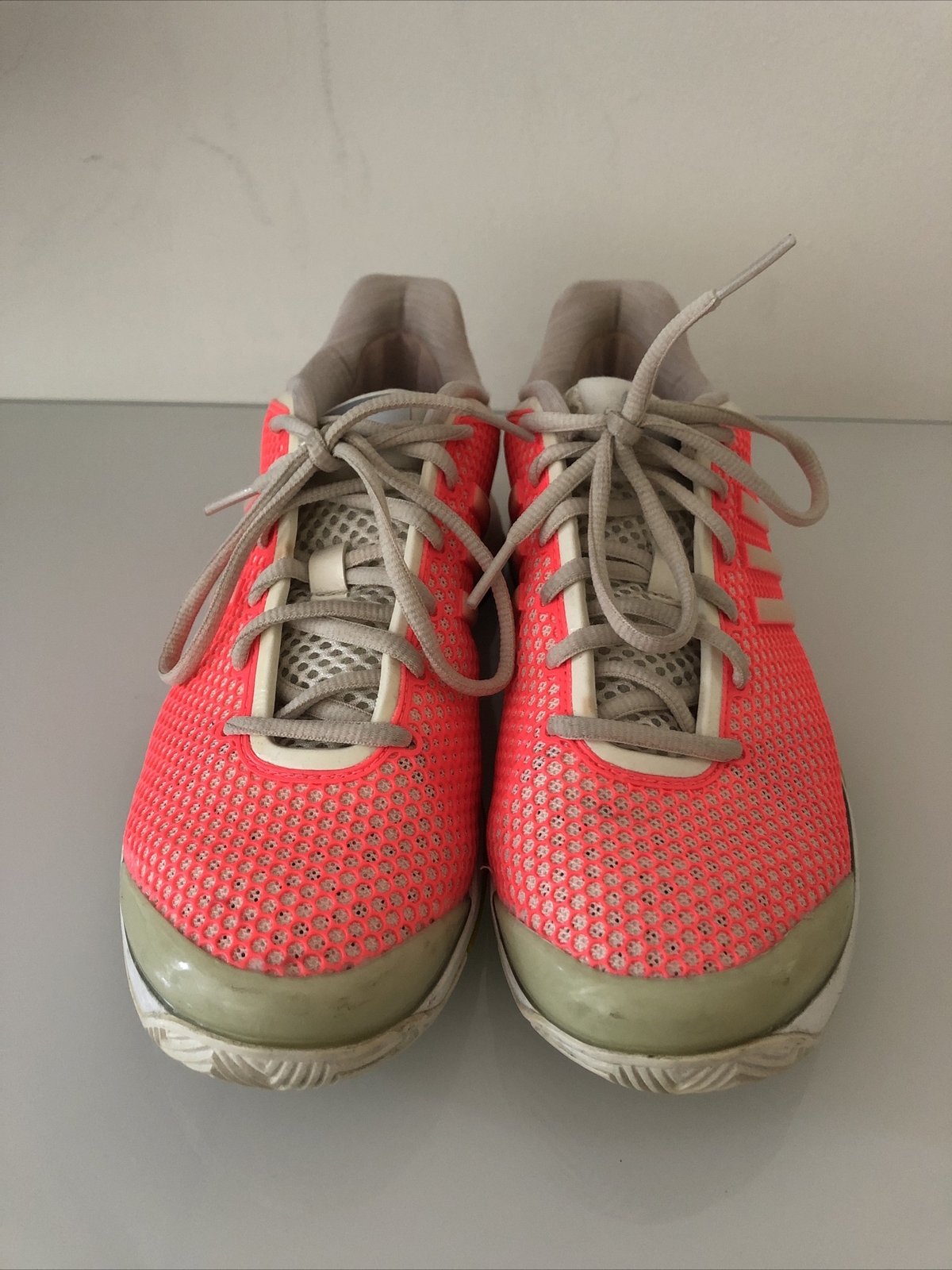 hot pink adidas tennis shoes