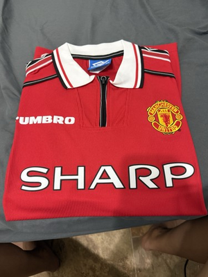 #ad Umbro Manchester United 1998 99 Home Retro Jersey Size M $55.00