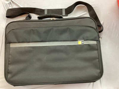 Case Logic Large Laptop Briefcase 12x18x3 Carry And Shoulder Strap Black Nice