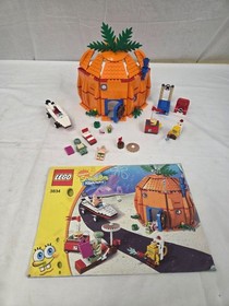 Lego 3834 Good Neighbors at Bikini Bottom Spongebob  w/ Manual 2009
