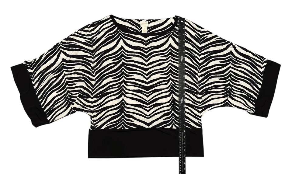 Женская вязаная классическая блузка-зебра Chico's размер M с распущенными рукавами и круглым вырезом - Изображение 3 из 4