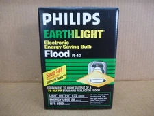 2 PACK PHILIPS EARTH LIGHT 20 WATT R40 FLOOD 2700K CFL ENERGY SAVING LIGHT BULBS