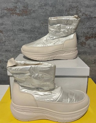 Neu HALBER PREIS warme Winter Fell gefütterte Schneestiefel Pearlised creme Mädchen Gr. 12