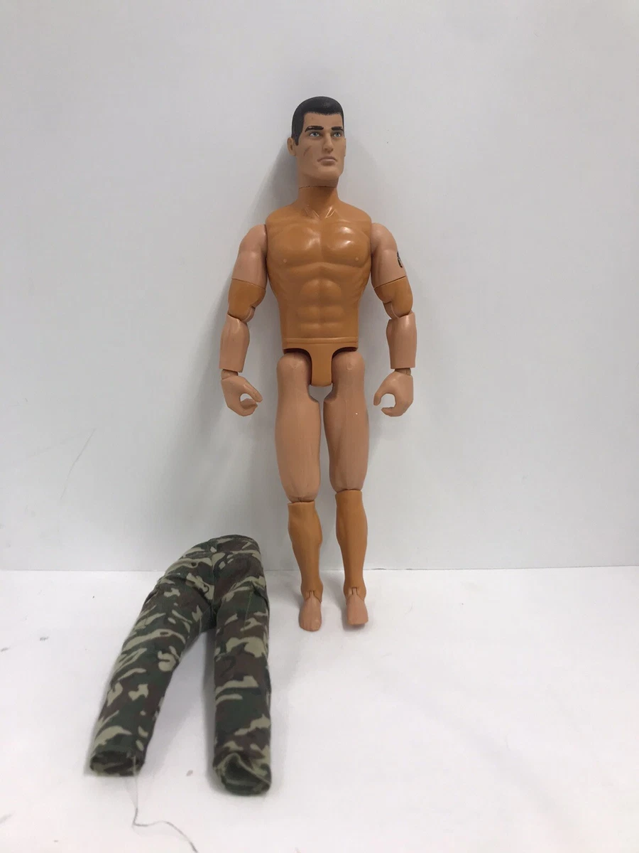 VINTAGE HASBRO INTERNATIONAL GI JOE 1996 ACTION FIGURE DOLL