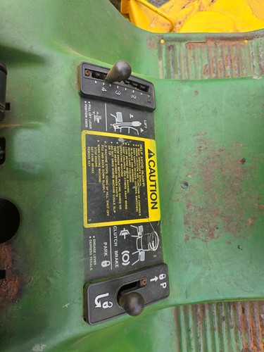 John Deere 170 Aufsitzmäher - Bild 5 von 13