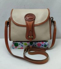 Dooney  Bourke USA Ivory Pebbled Leather Toggle Flap Closure Crossbody Bag VTG