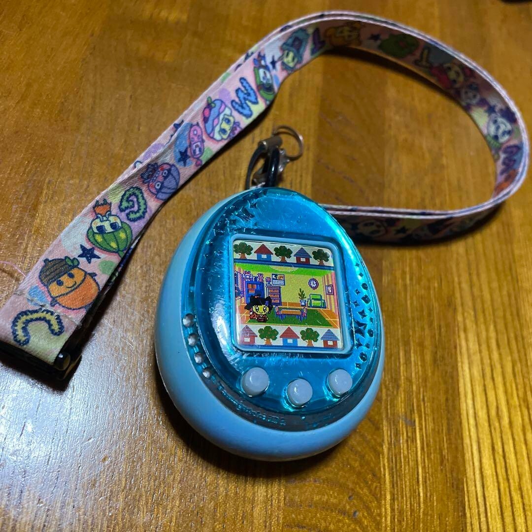BANDAI - たまごっち iD tamagotchi iD ブルー ヨドバシ.com - バンダイ BANDAI New Tamagotchi iD（たまごっち