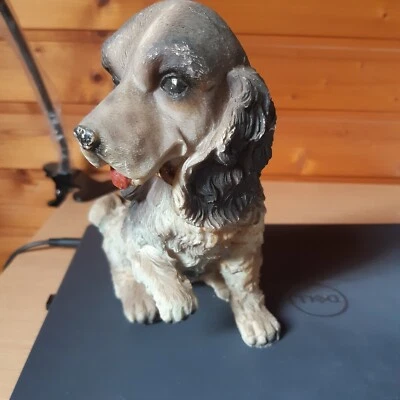 Statue de Chien en résine 19.5cm de haut - Photo 1/4