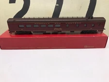 Rivarossi Ho Scale Norfolk & Western Diner "The Powhatan Arrow" #491 RTR