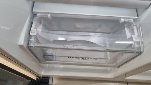 LG Fridge Freezer, Side By Side 687L - Picture 5 of 9