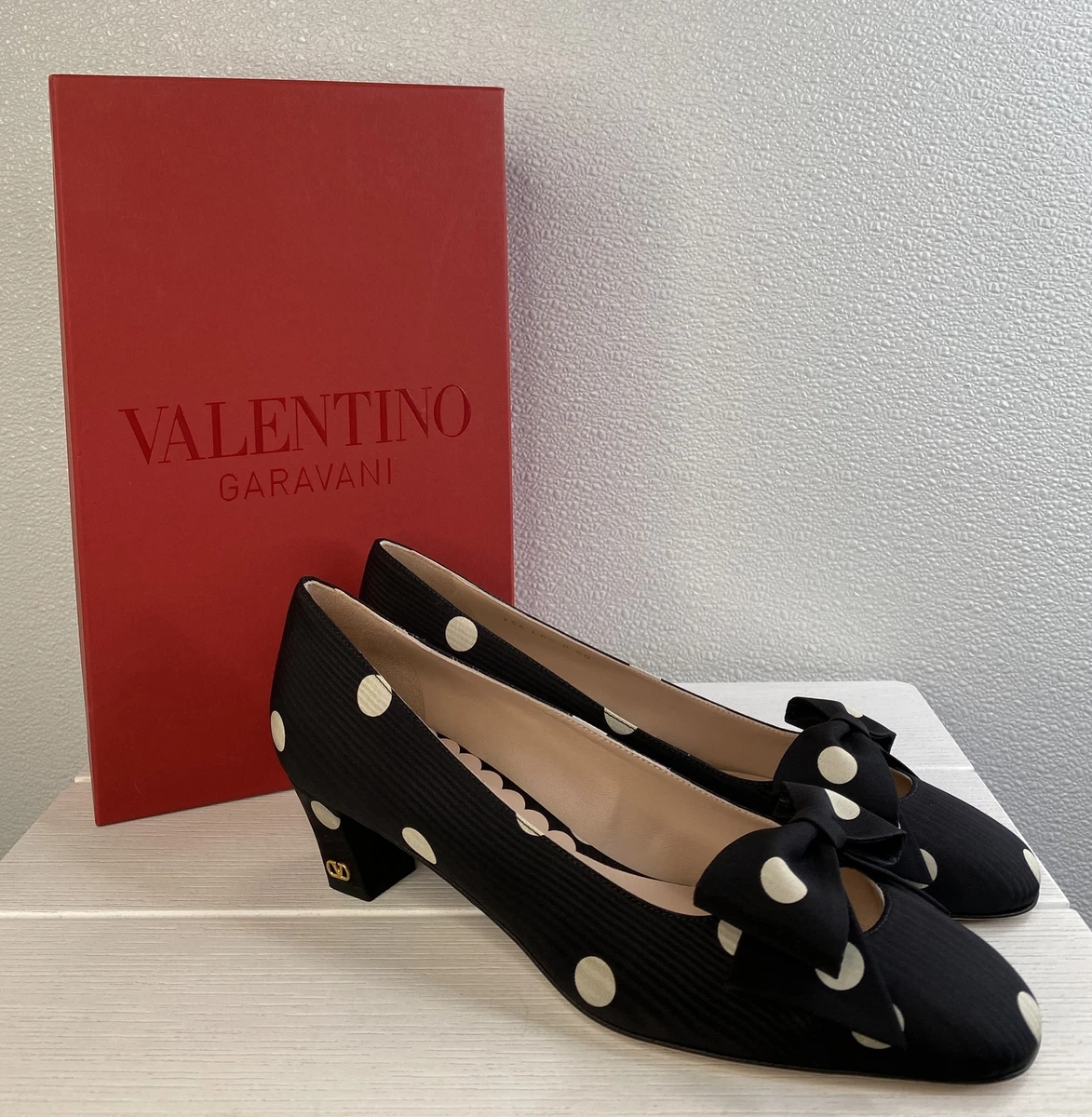 Valentino Women display picture 1