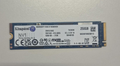 Kingston NV1 M.2 NVMe 250GB Interne-SSD (SNVS/250G)