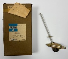 New Old Stock Carburetor Choke For 1959-66 318cc Models Mopar 1852020 New Old Stock Carburetor Choke For 1959-66 318cc Models Mopar 1852020