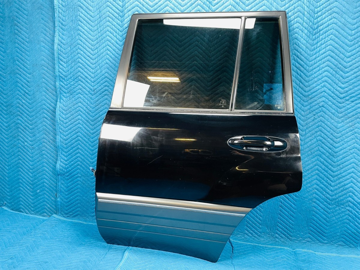 Lexus LX470 Rear Driver Door w/Molding Cladding 1998-2002 Black