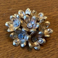 RM Jordan &Co Jewelry By Jordan Vintage Brooch Gold Plated Rhinestones Floral 44