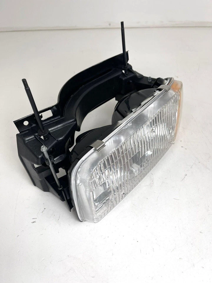 Conjunto de faros laterales izquierdo/del conductor GMC 97-82 GMC Blazer S10 Jimmy Cougar Foto 2 de 4