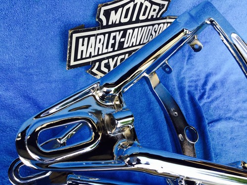 Harley SOFTAIL 00 -06 NIGHT TRAIN & DEUCE Chrome Swingarm 47573-00A OUTRITE - Picture 5 of 10