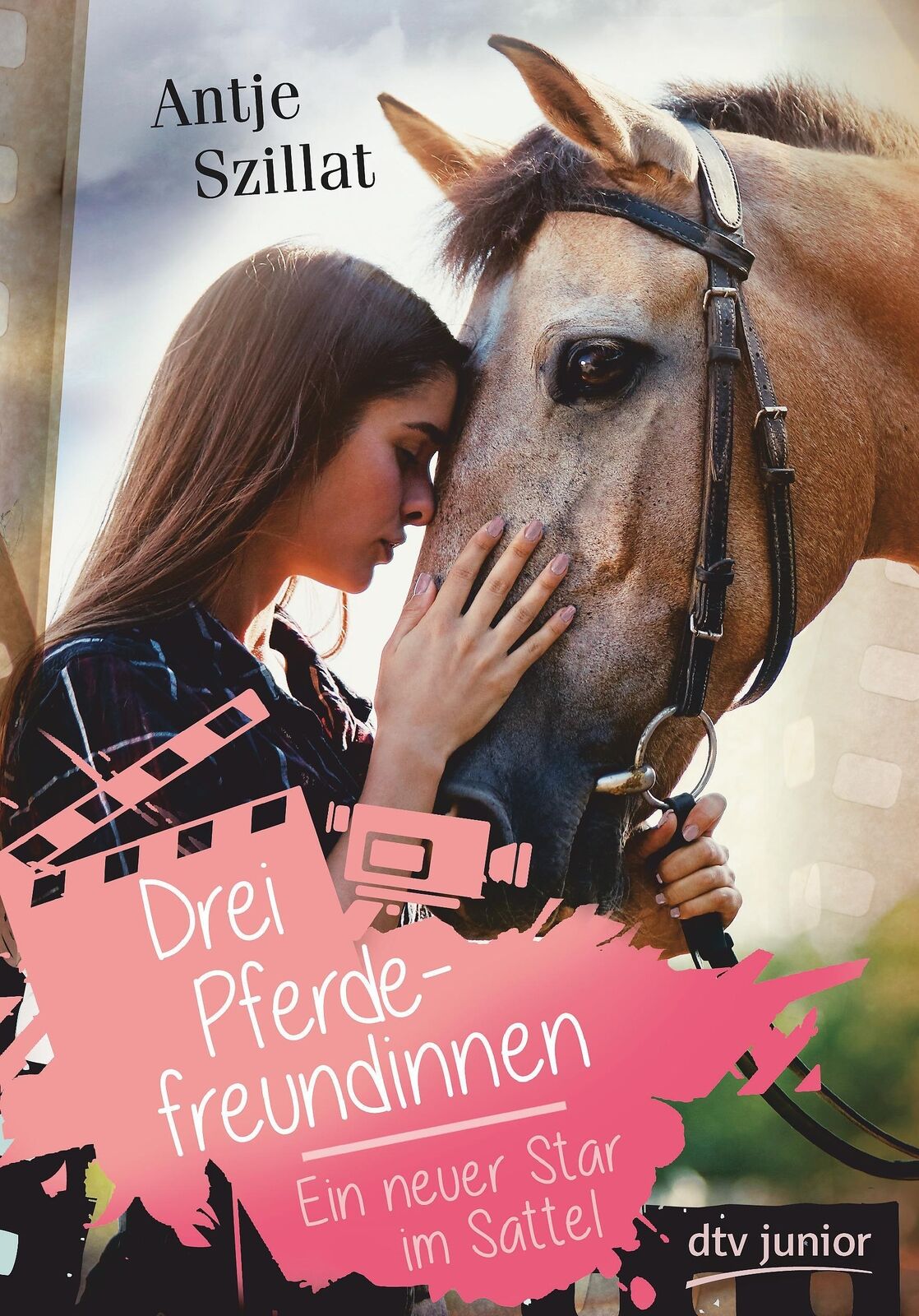 Thumbnail - Antje Szillat | Drei Pferdefreundinnen - Ein Neuer Star Sattel | Buch