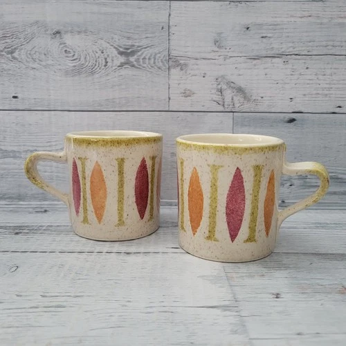 Vintage 60s MCM Red Wing Pottery Set Of 2 8oz Speckled Mug Cups  - Pepe - Design