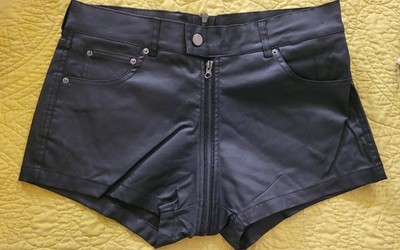 Andrew Christian F.A.G Full Zipper Shorts Black Size 32 NWT