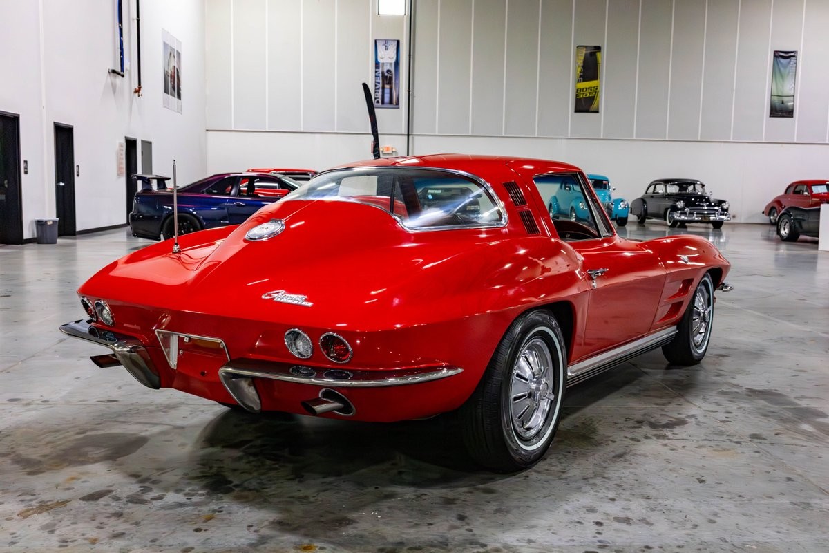 1964 Riverside Red Chevrolet Corvette   | C2 Corvette Photo 6